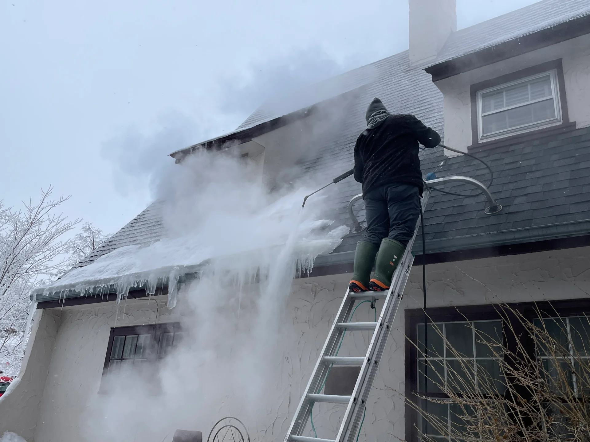 AZ ice dam removal service