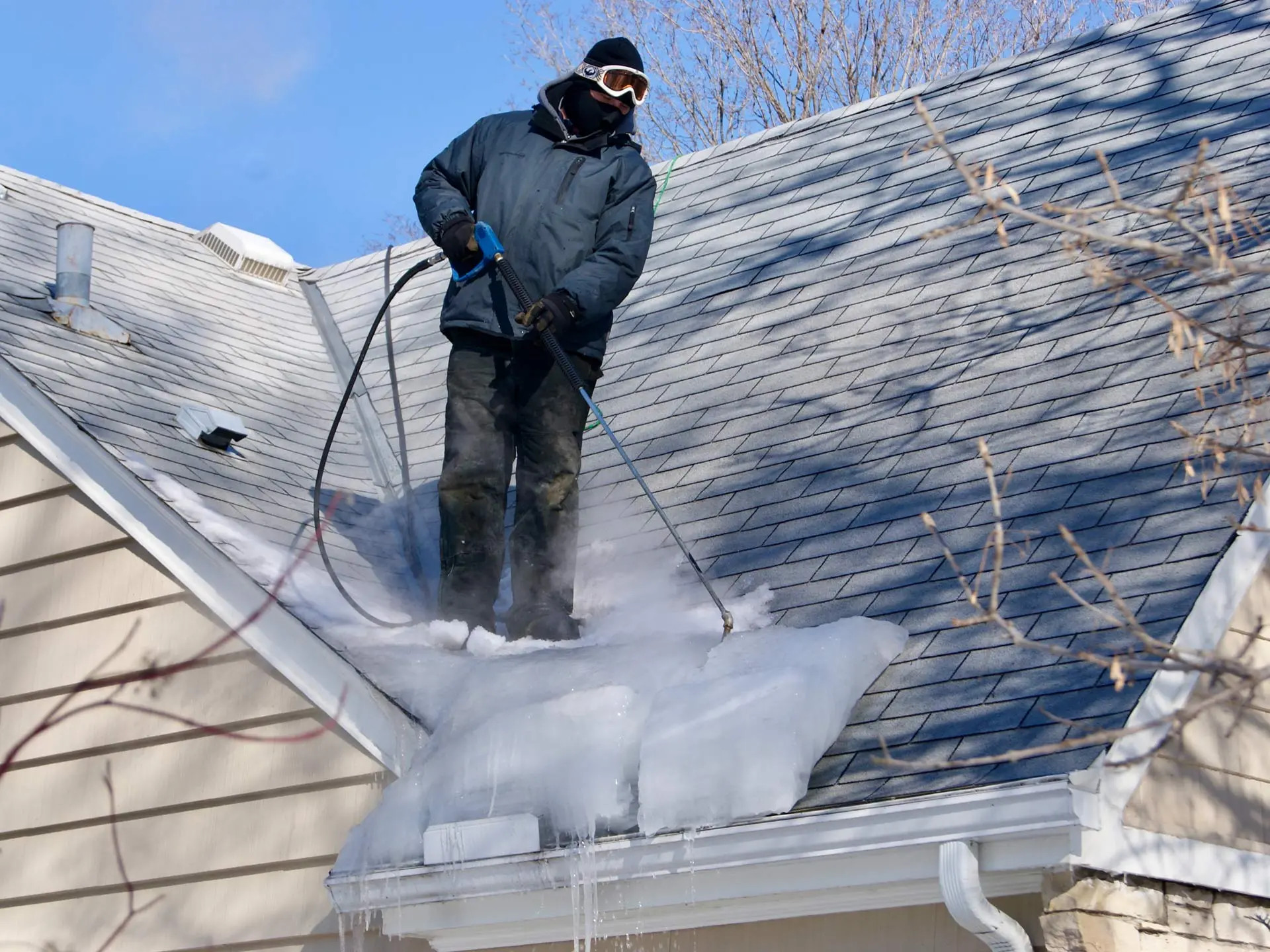 Iowa ice dam removal