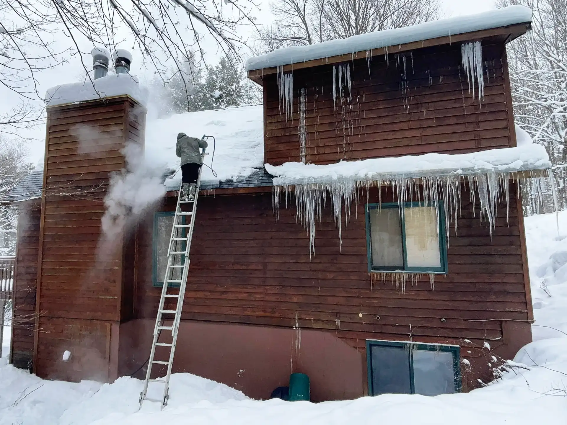 Michigan ice dam removal