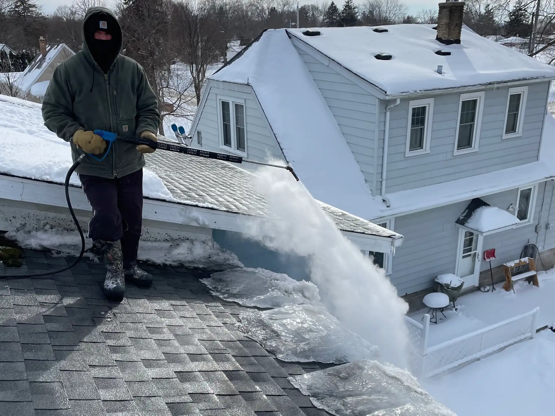 Missouri ice dam removal
