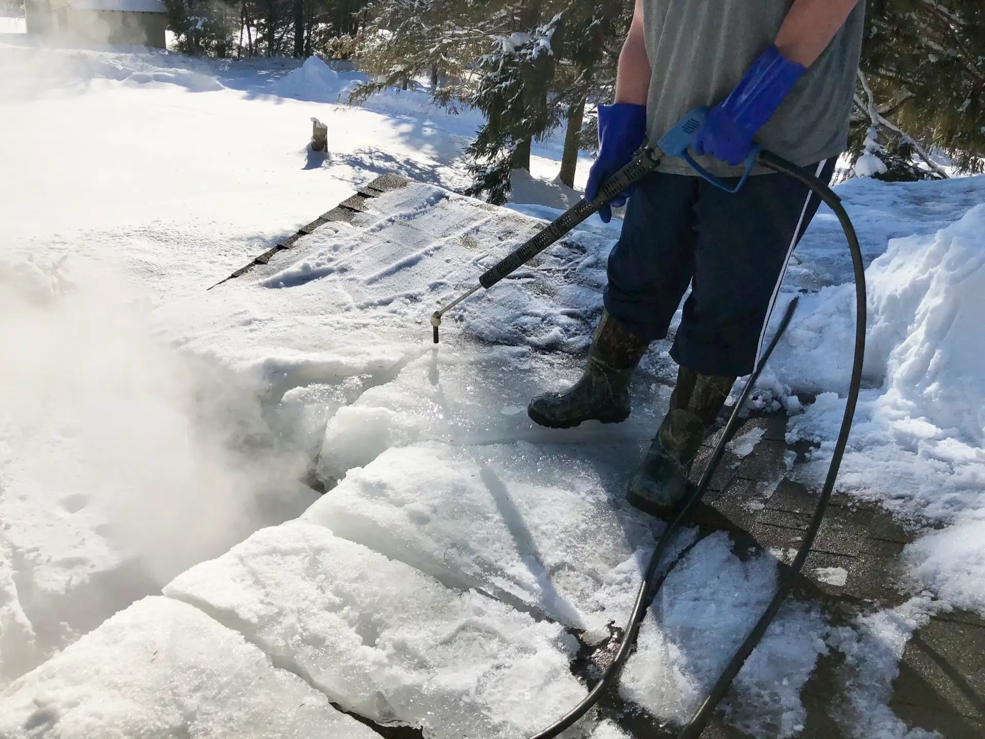 NH ice dam removal service