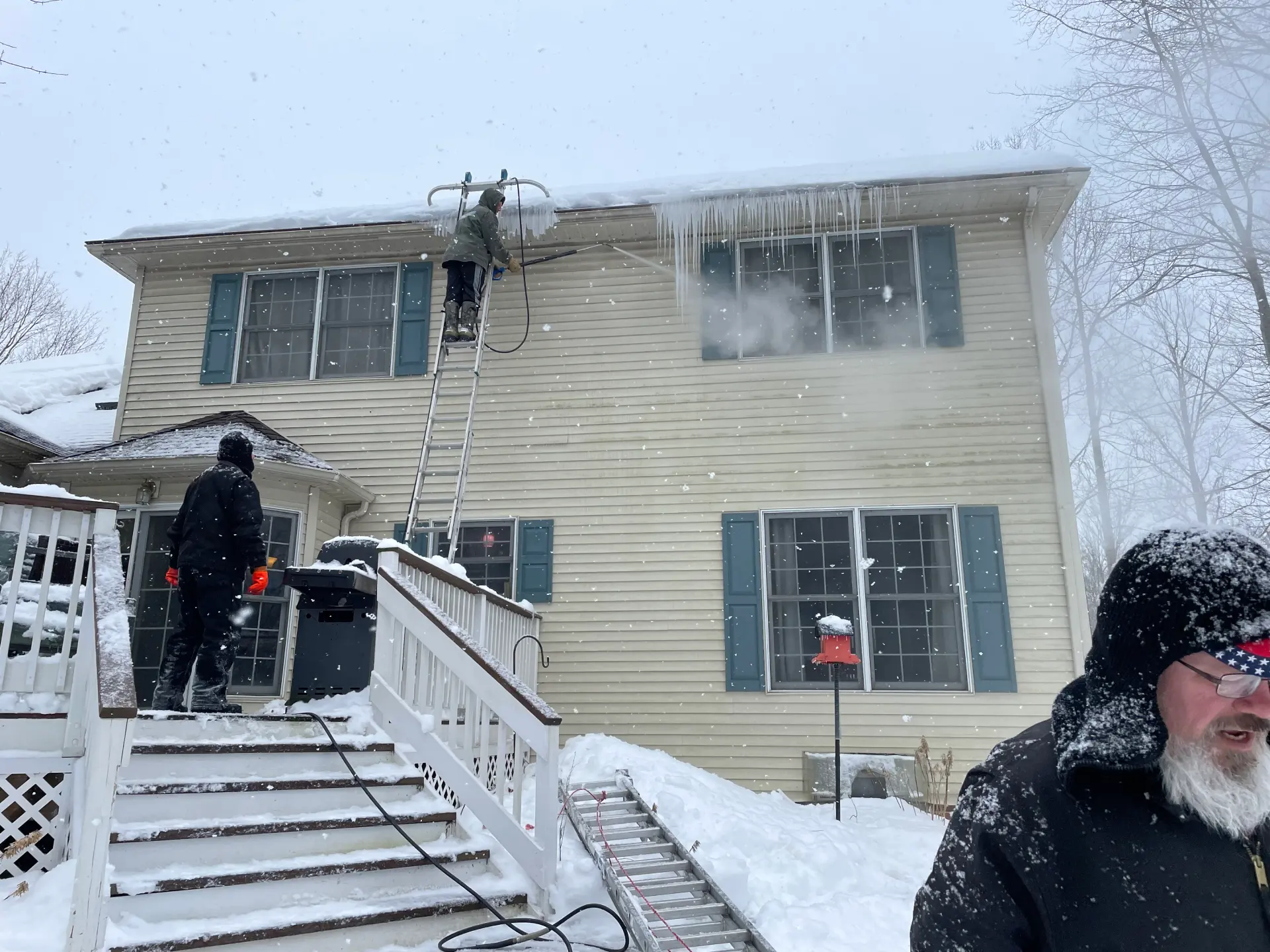 RI ice dam removal service