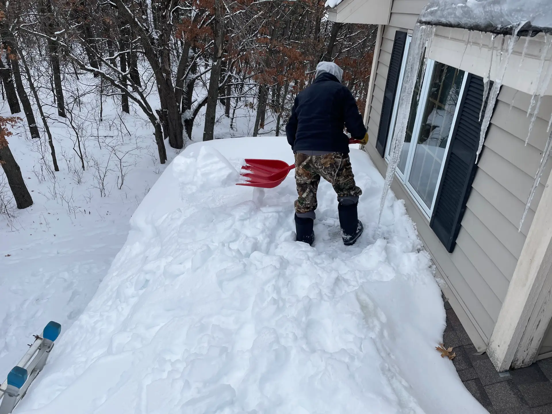 Indiana roof snow removal