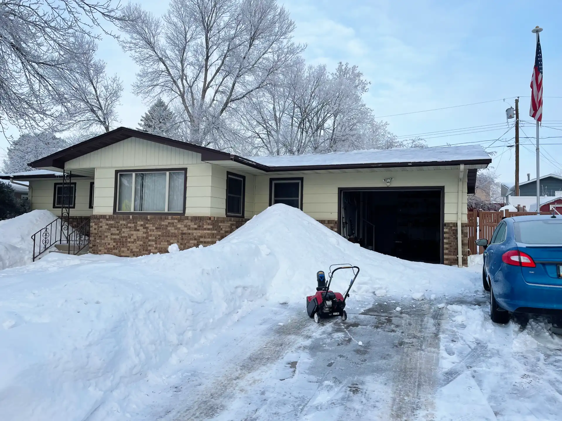 Vermont roof snow removal