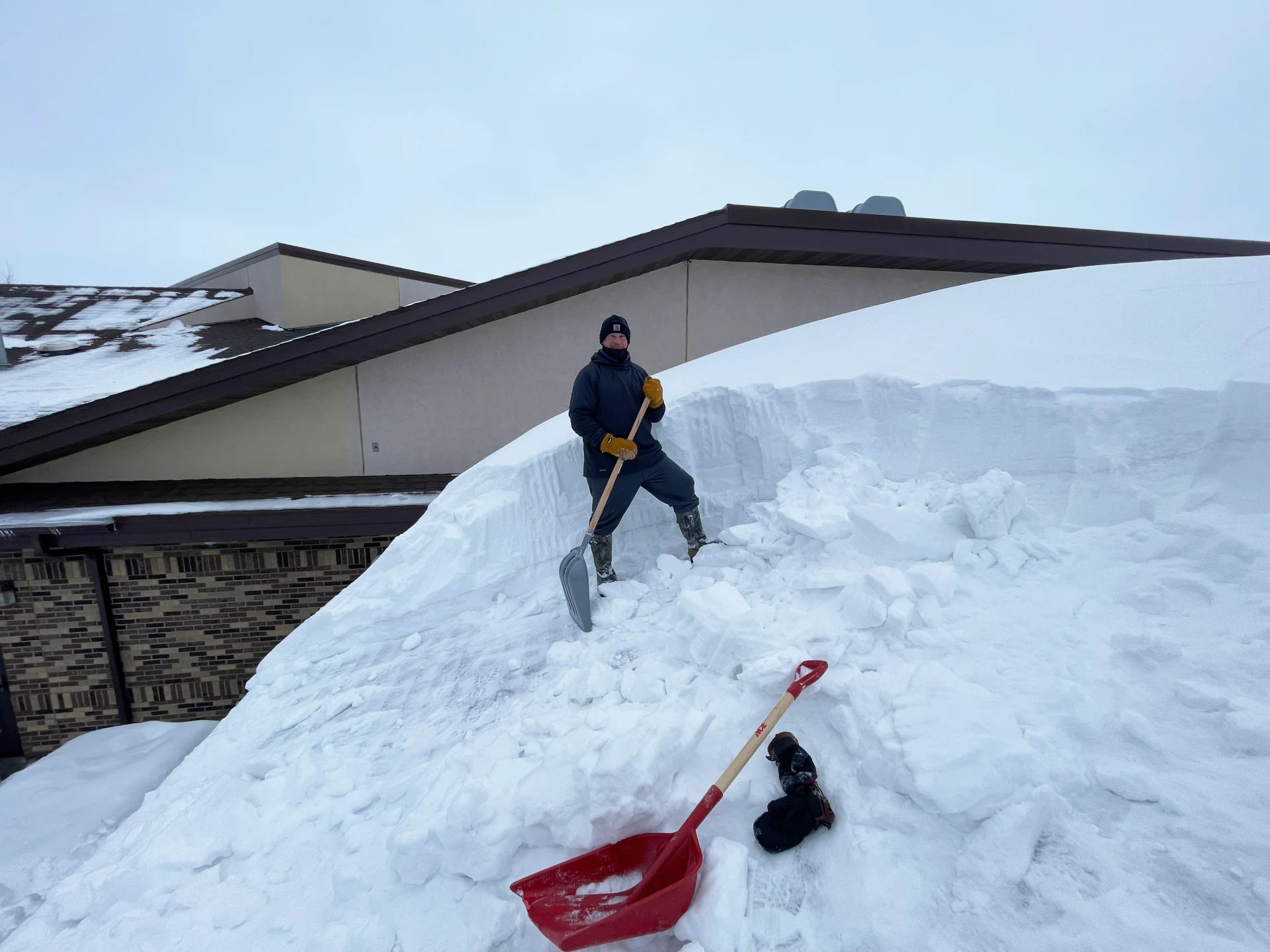 West Virginia roof snow removal