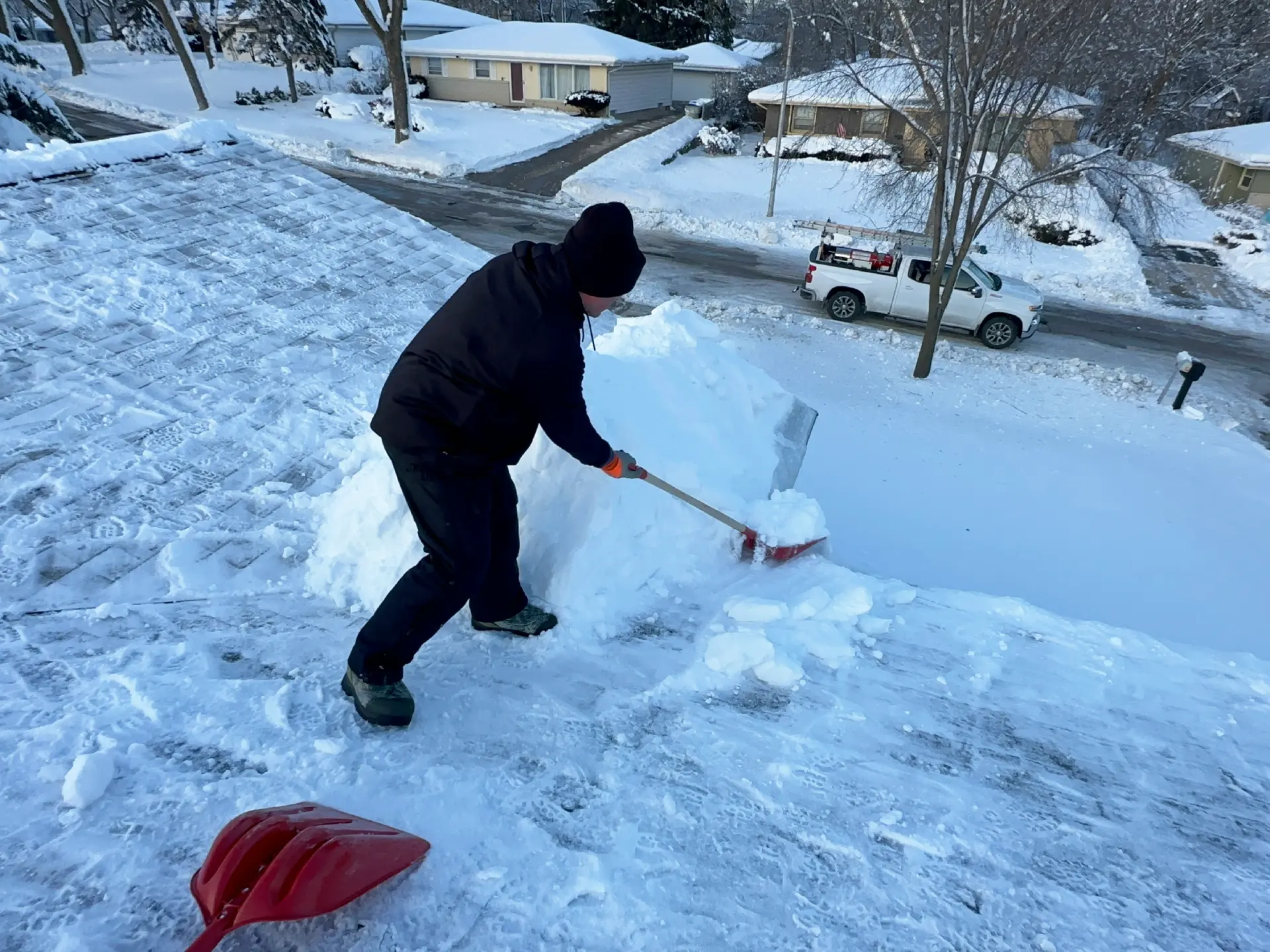 WV roof snow removal service